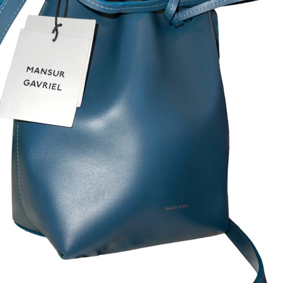 NWT Mansur Gavriel *MIDNIGHT BLUE* Mini Calf Leather Bucket Bag - Picture 4 of 13